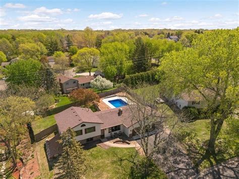 Burnsville, MN .